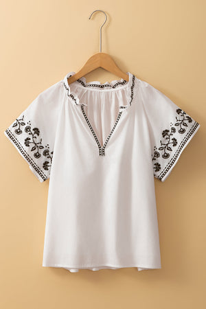 PREORDER: The Ava White & Black Embroidered Sleeves Top 2.24.25 osym