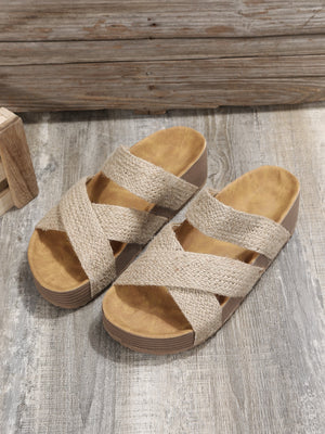 RTS: The Cross Over Slip on Sandal-