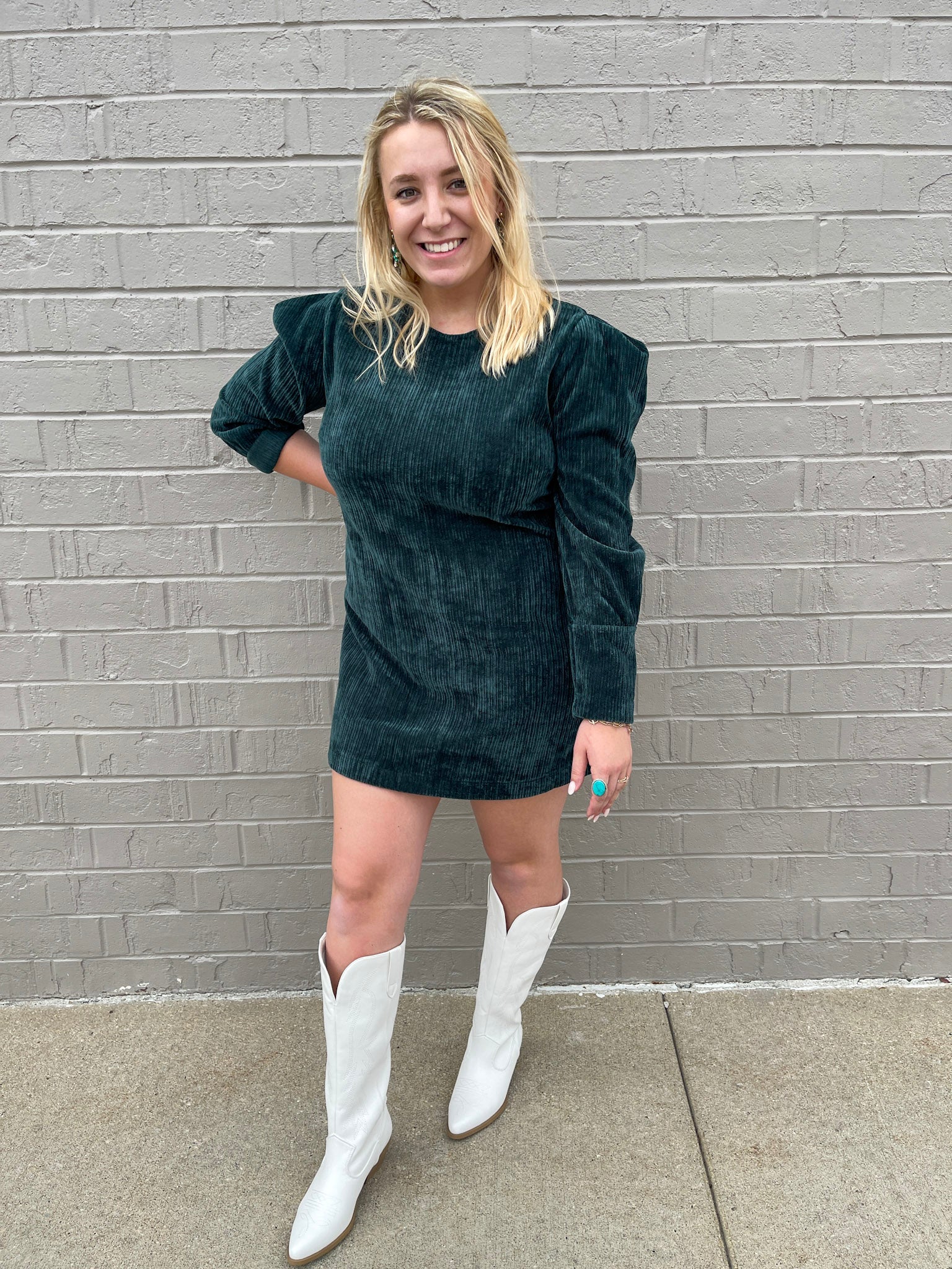 The Wednesday | Long Sleeve Velvet Dress {2 colors}